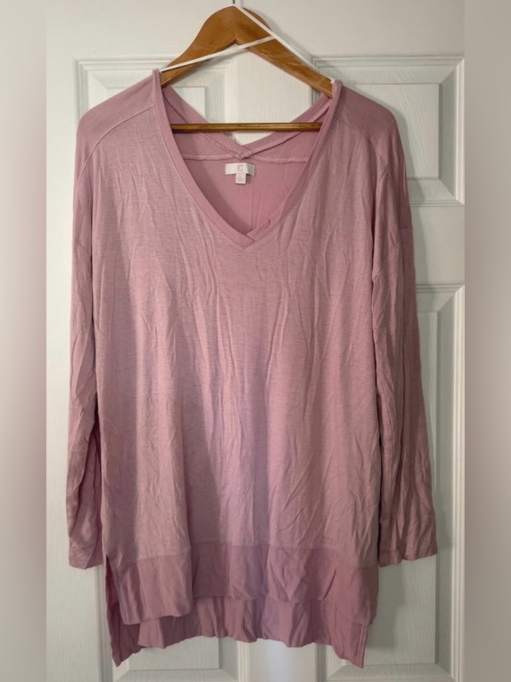 Charming Charlie Large Mauve Pink V-Neck Long Sleeve Women's Top